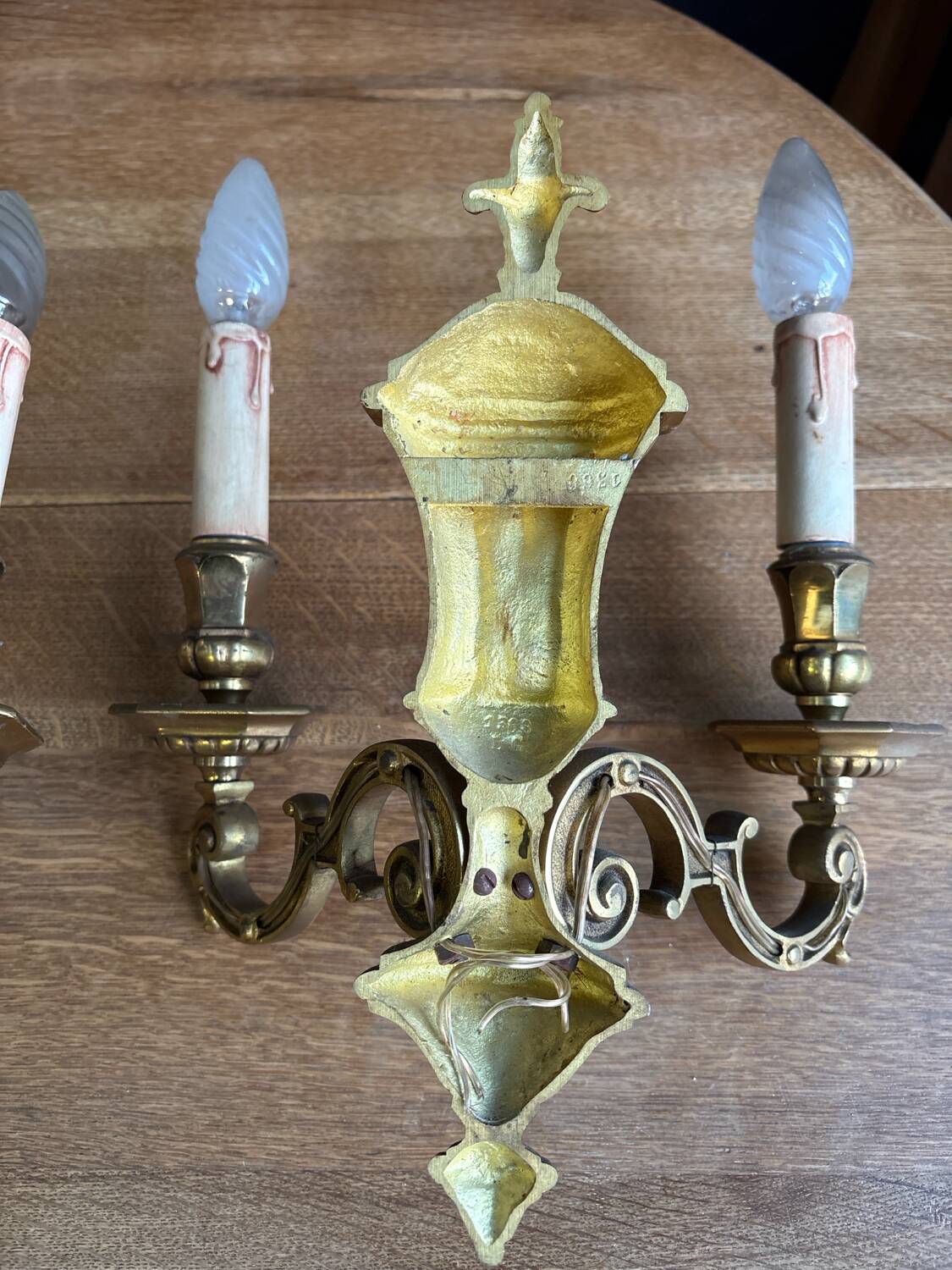 2 antique bronze wall sconces – Louis XVI style – 2 light arms
