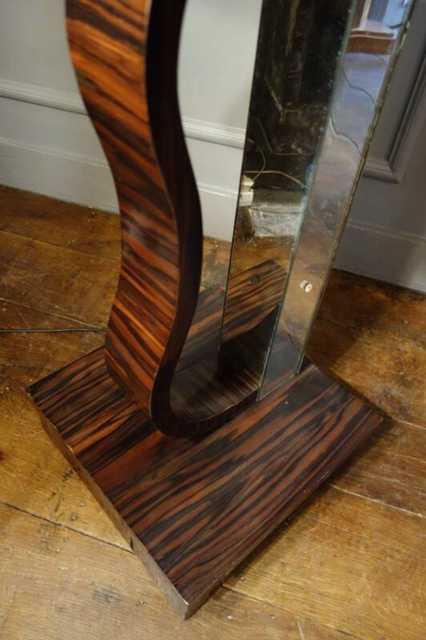 Large Art Deco Macassar Ebony Floor Lamp / Stand, circa 1930