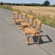 4 chaises pliantes par Aldo Jacober