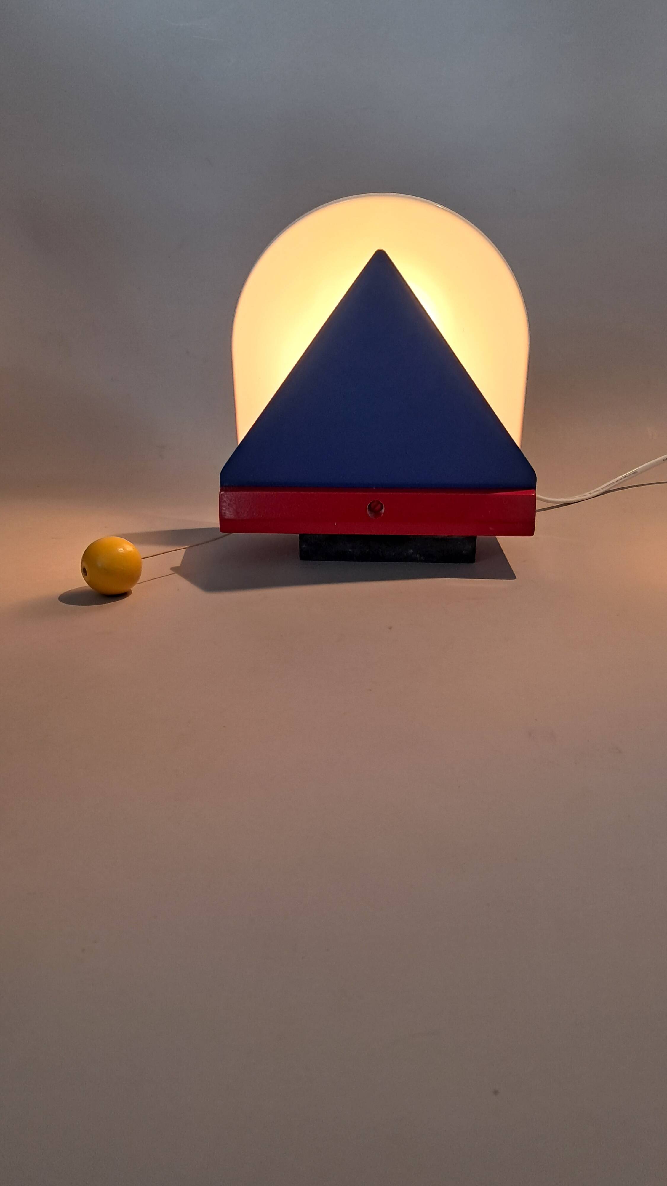 Memphis-style wall lamp from Ikea, vintage, by Ettore Sottsass, 1980.