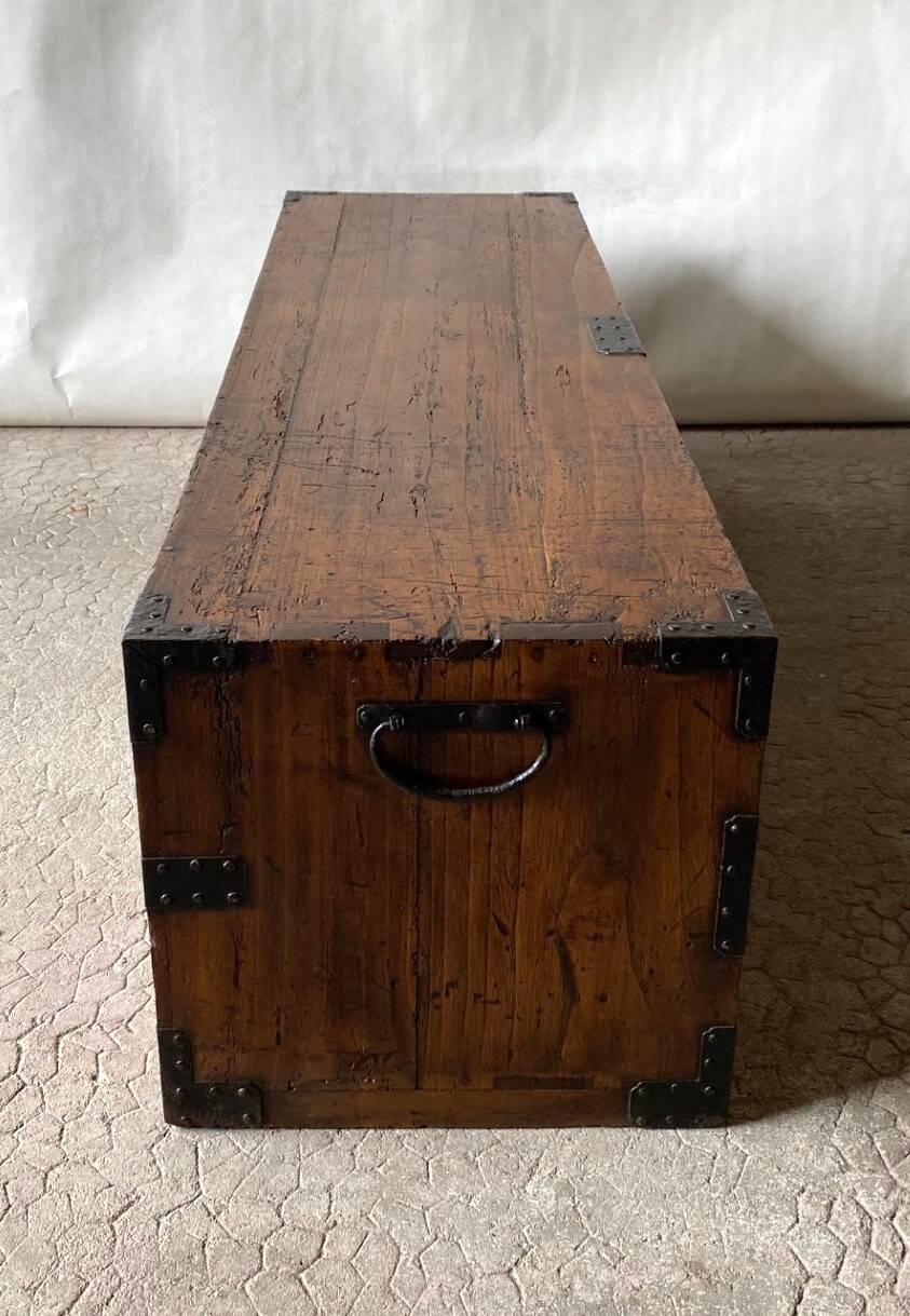 Japanese tansu chest