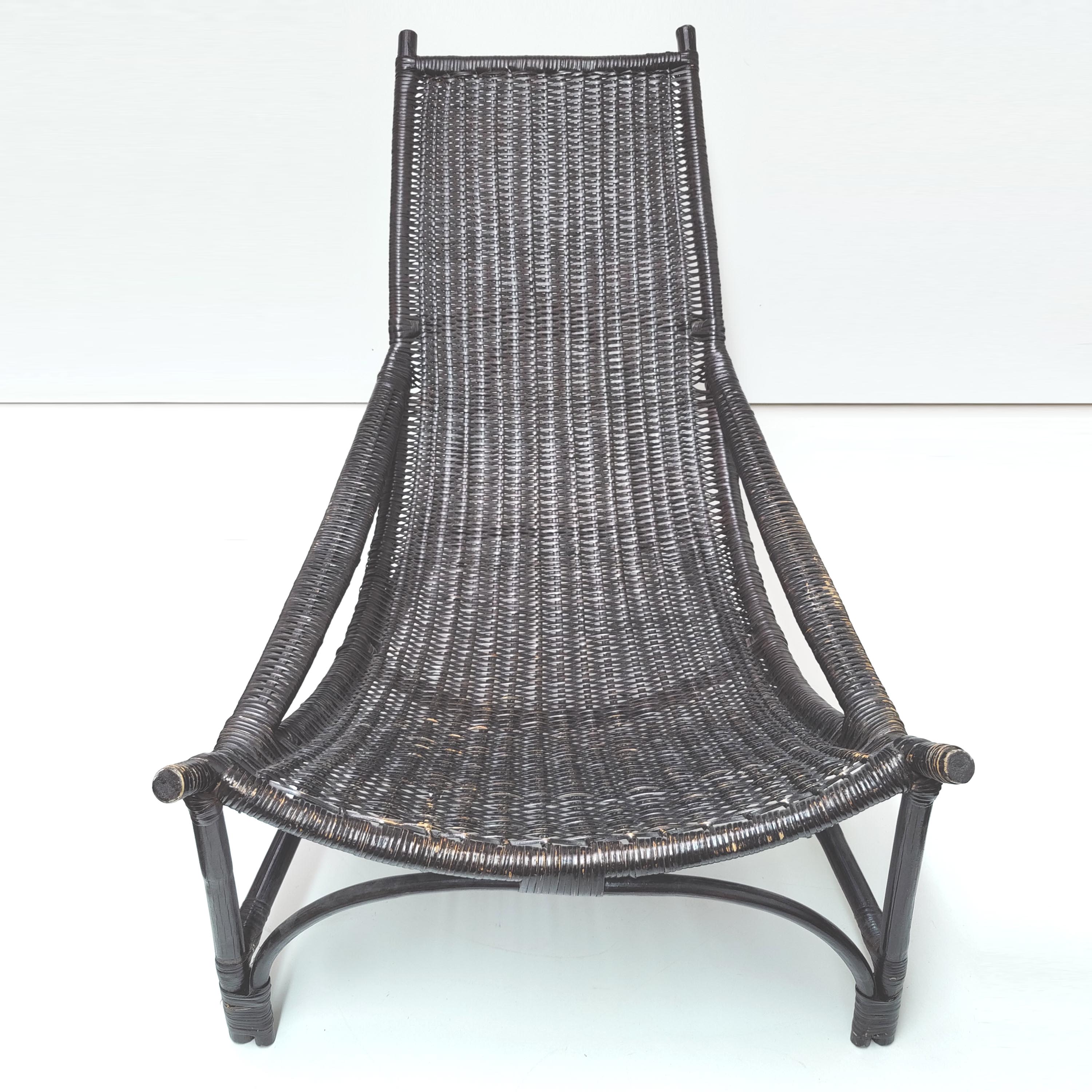 Black rattan chaise longue deckchair armchair