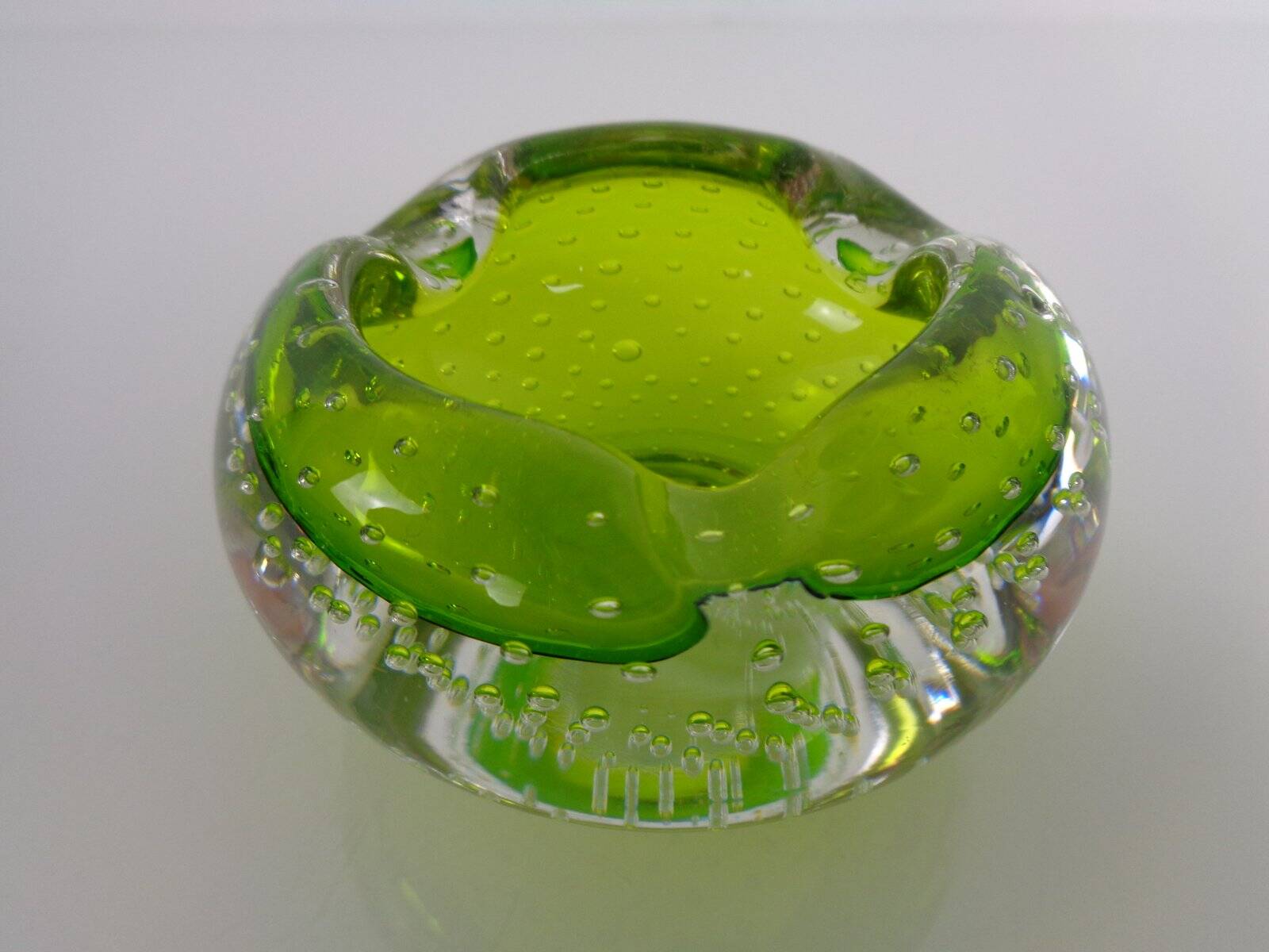 Green Sommerso Murano Glass Ashtrays, Italy, 1960s, Set of 2