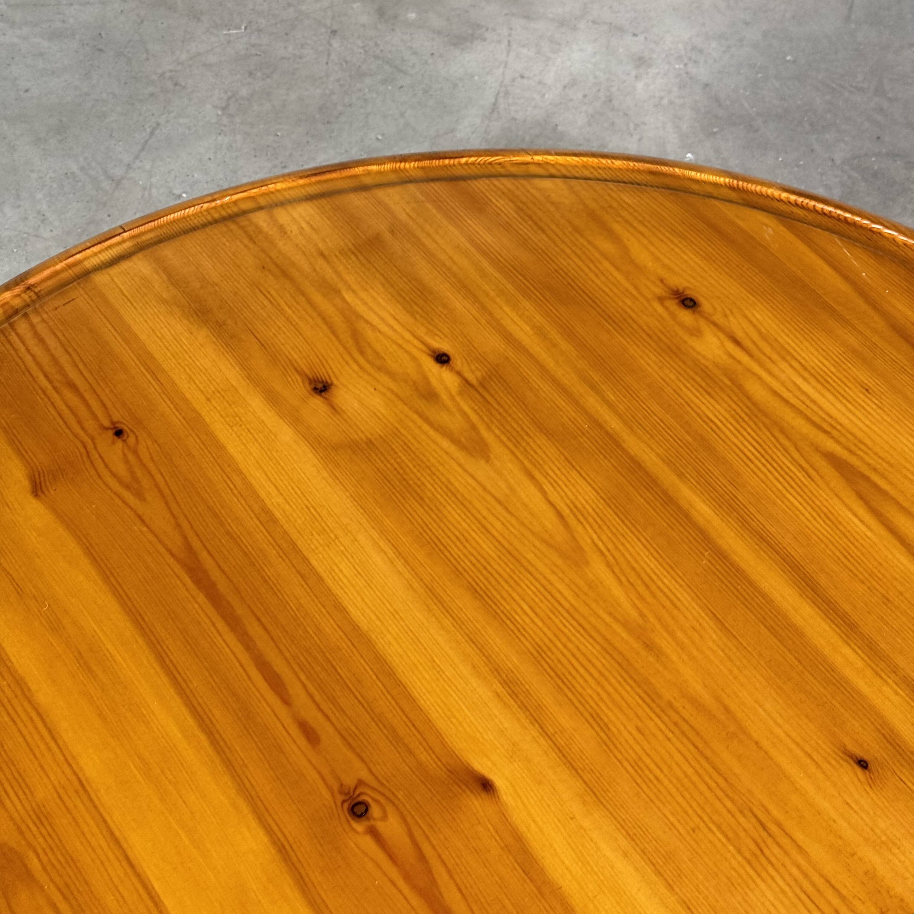 Round Pine Coffee Table, Charlotte Perriand for Les Arcs, France, 1960s