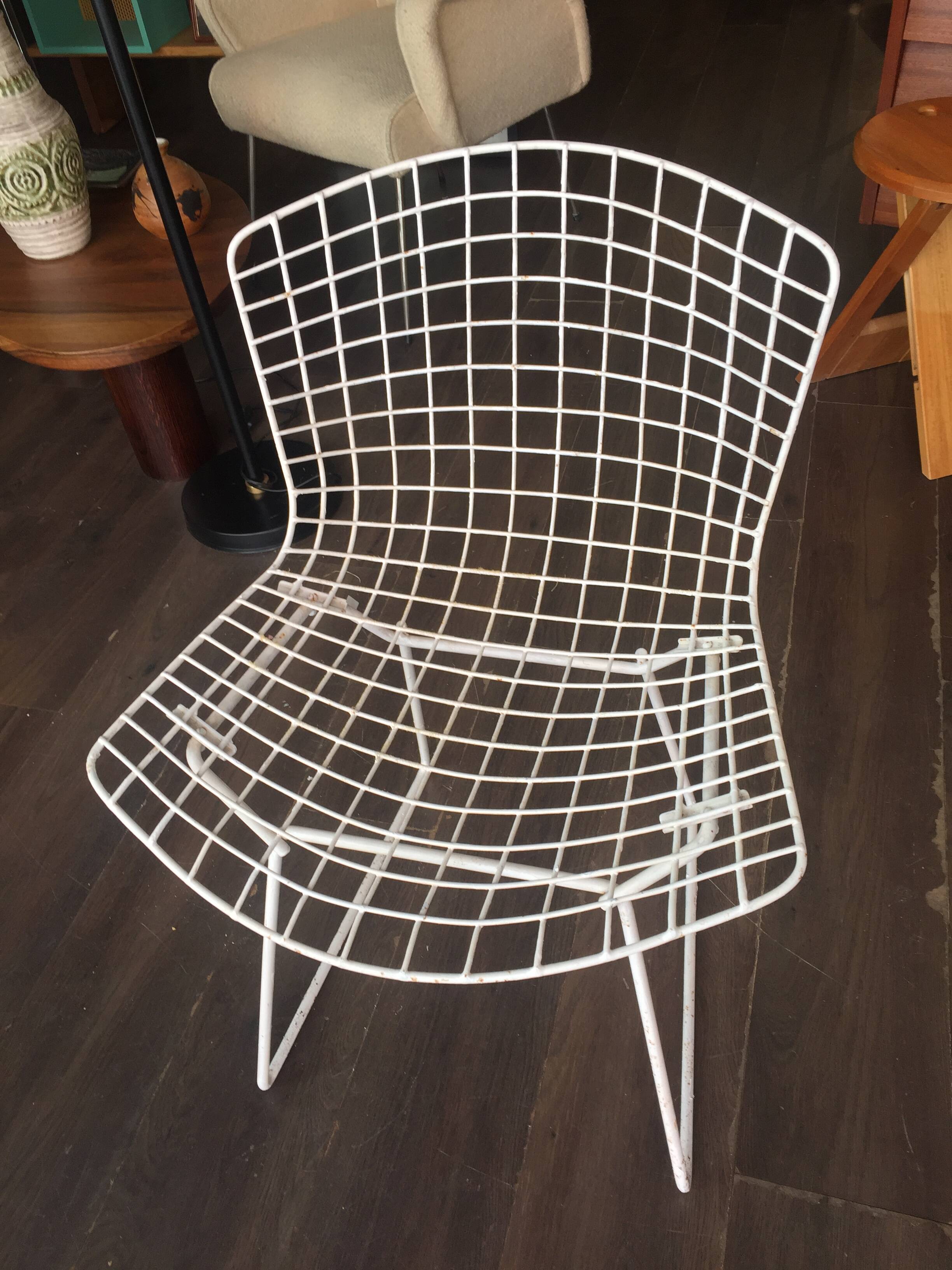 Chair Bertoia