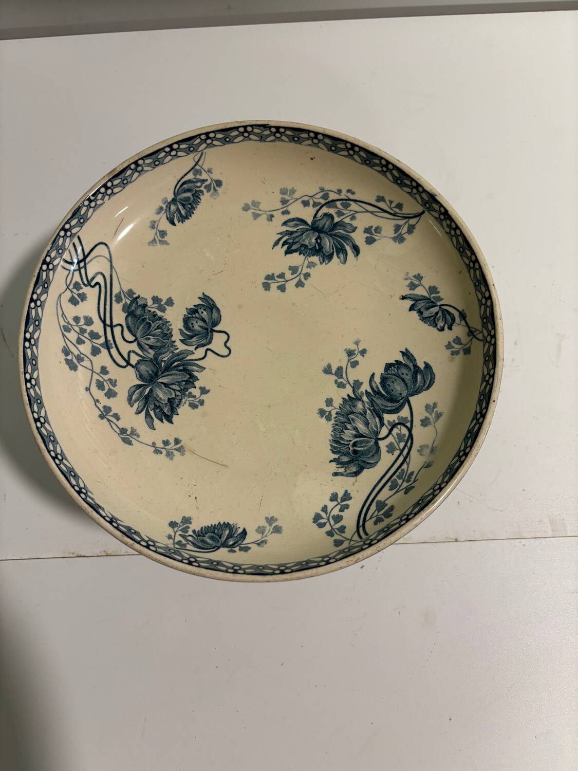 Sarreguemines Royat fruit bowl