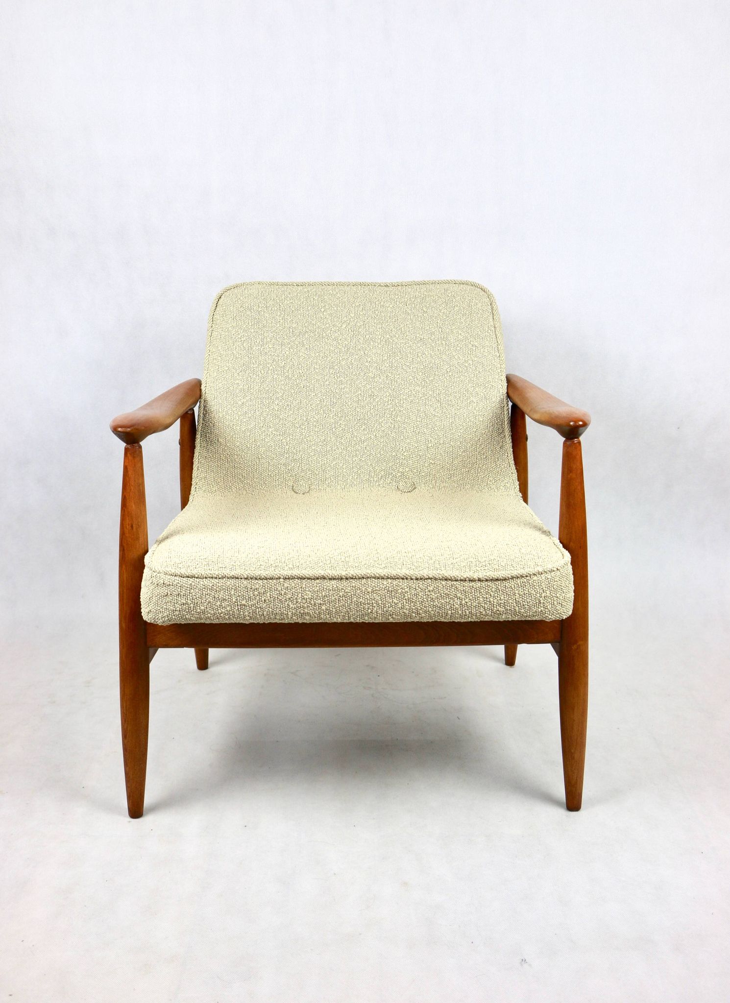 GFM 300-202 armchair in beige boucle by J Kedziorek 1970s