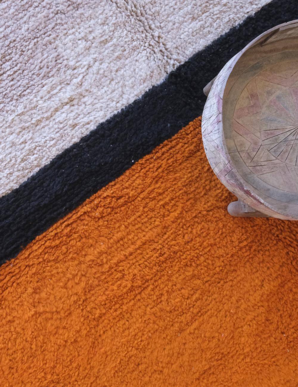 Contemporary Moroccan Rug - 269 x 220 cm