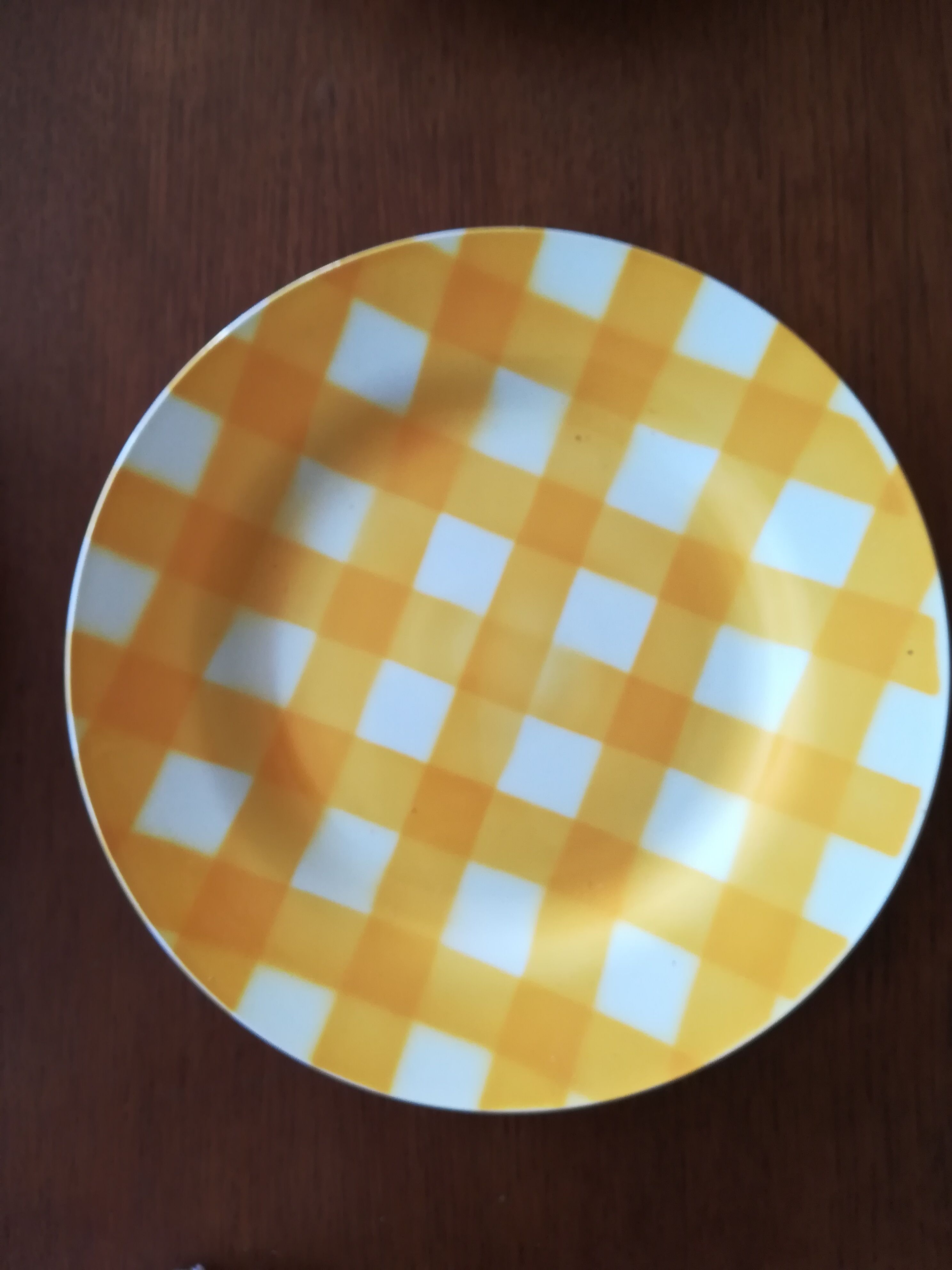 Ensemble de 6 assiettes plates Digoin modèle Ecossais jaune