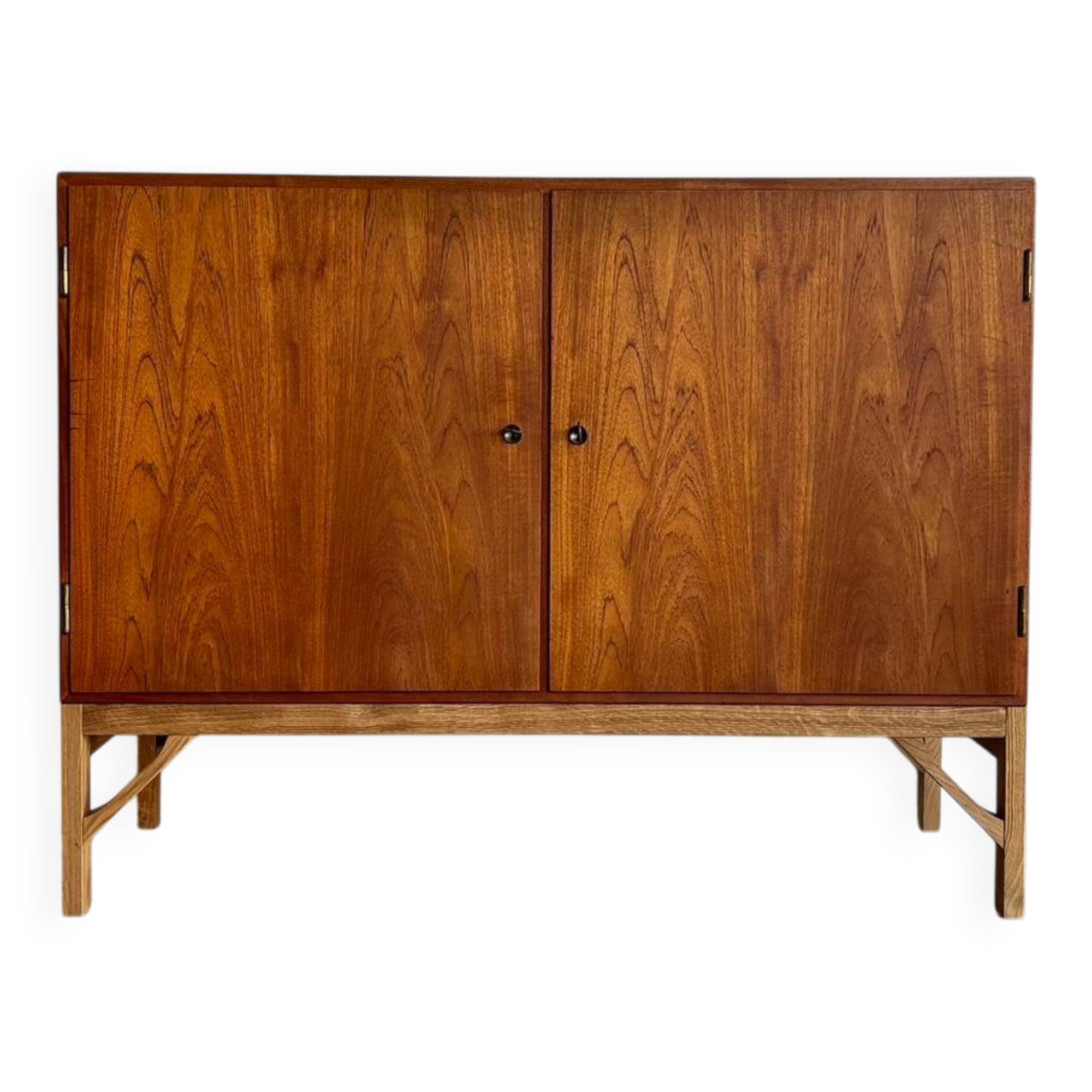 Vintage Børge Mogensen cabinet oak model 132