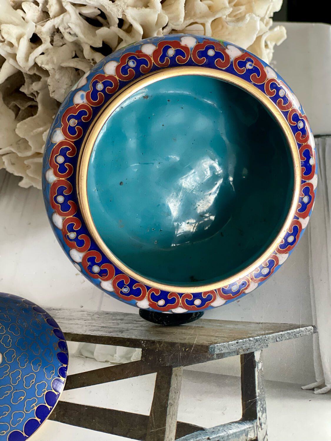 Cloisonné enamel candy box