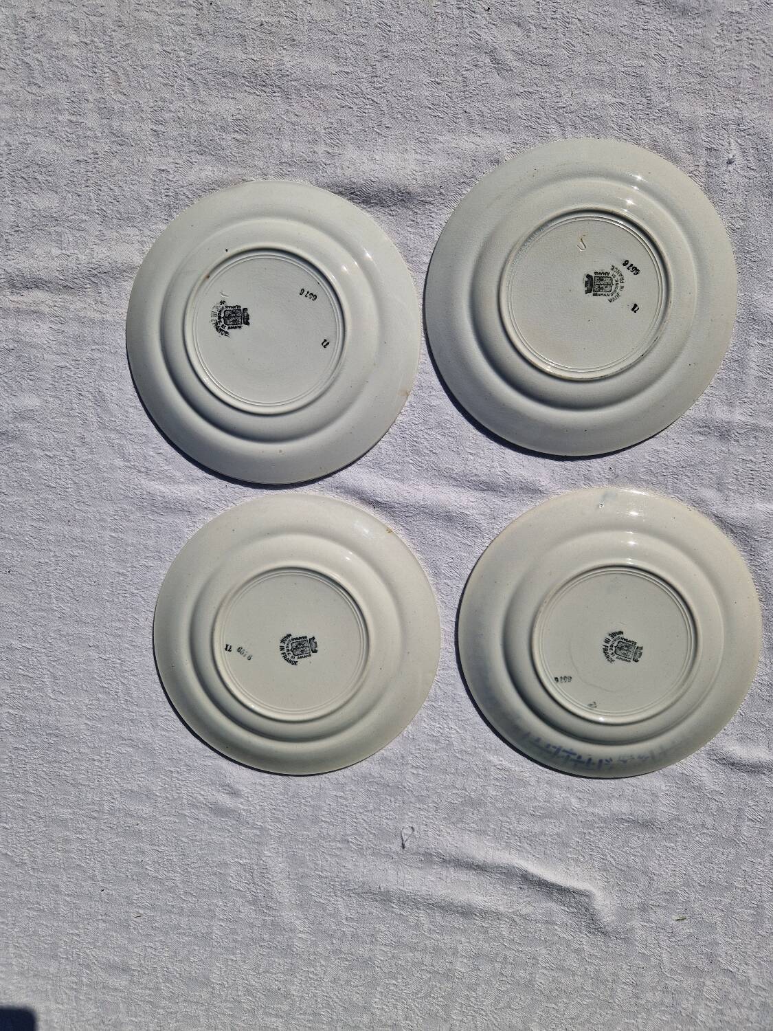 Set of 4 old dessert plates, Earthenware, Ironstone, Sté Amand