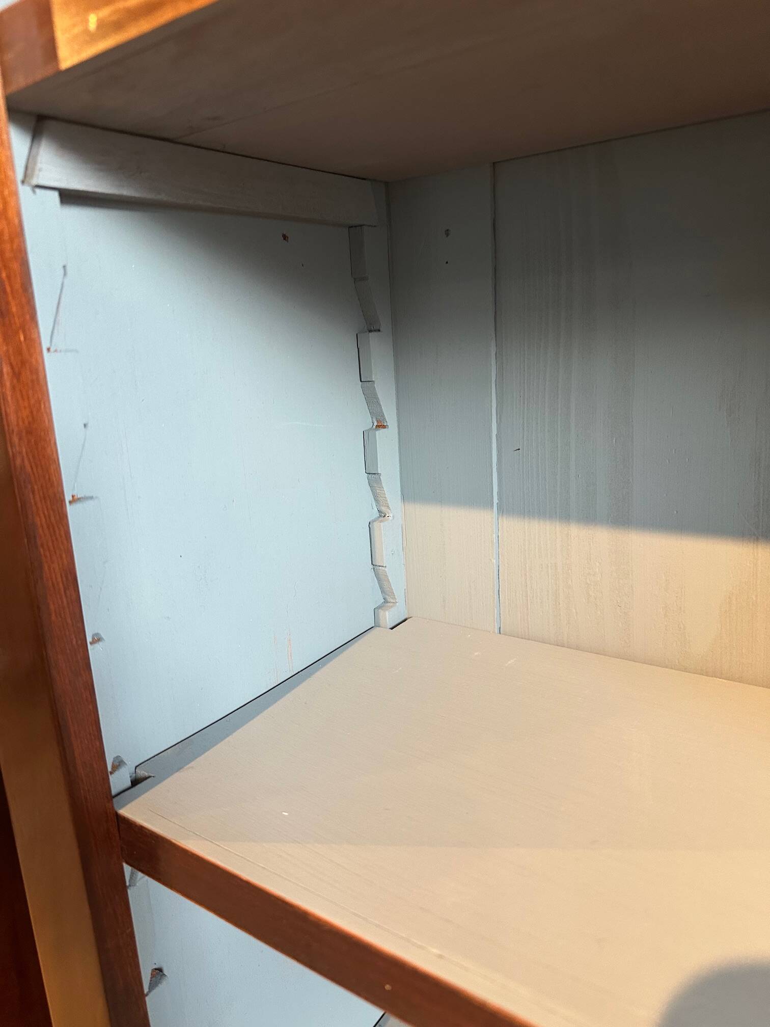 Set of 2 open bookcases