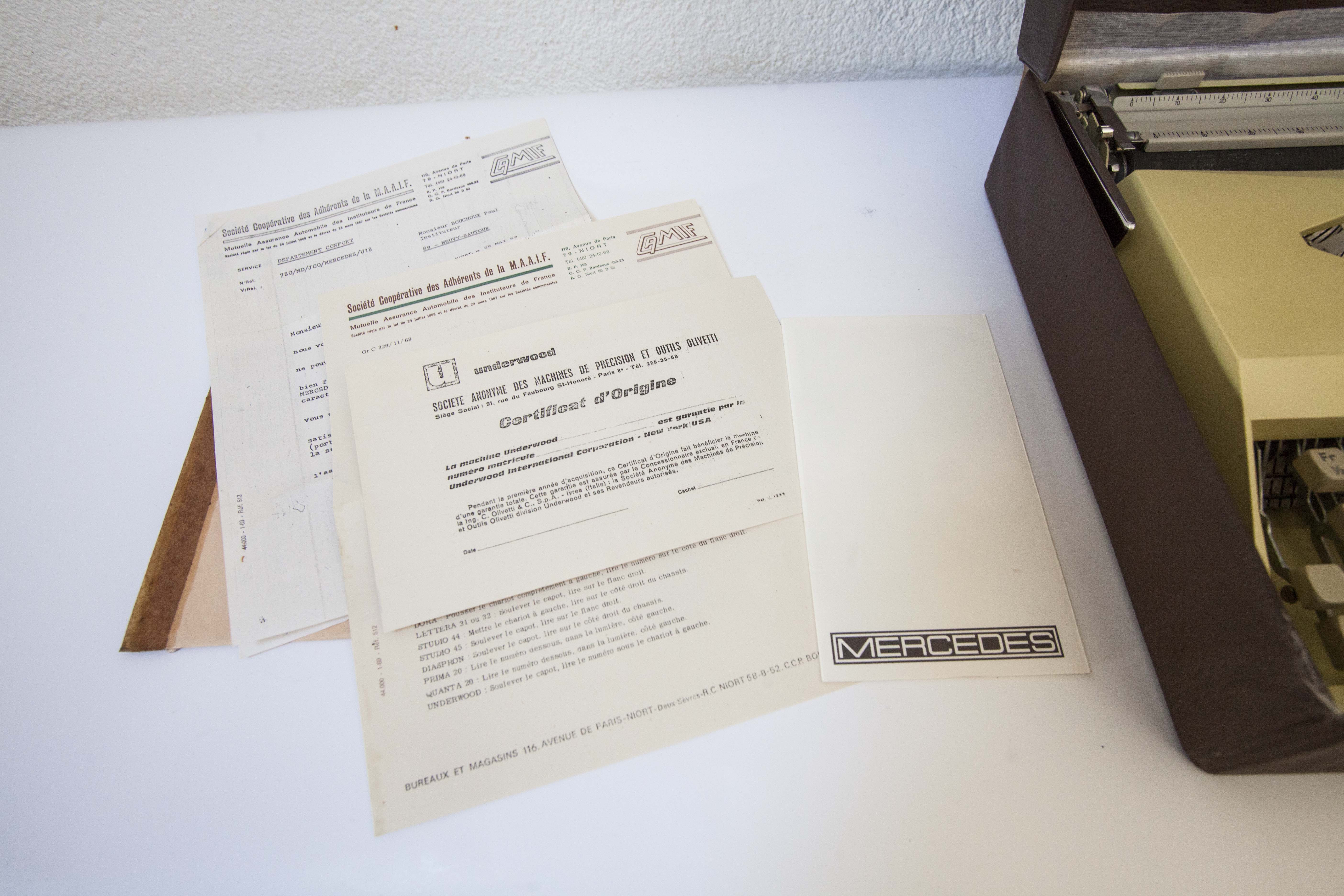 Mercedes character typewriter elite 1969