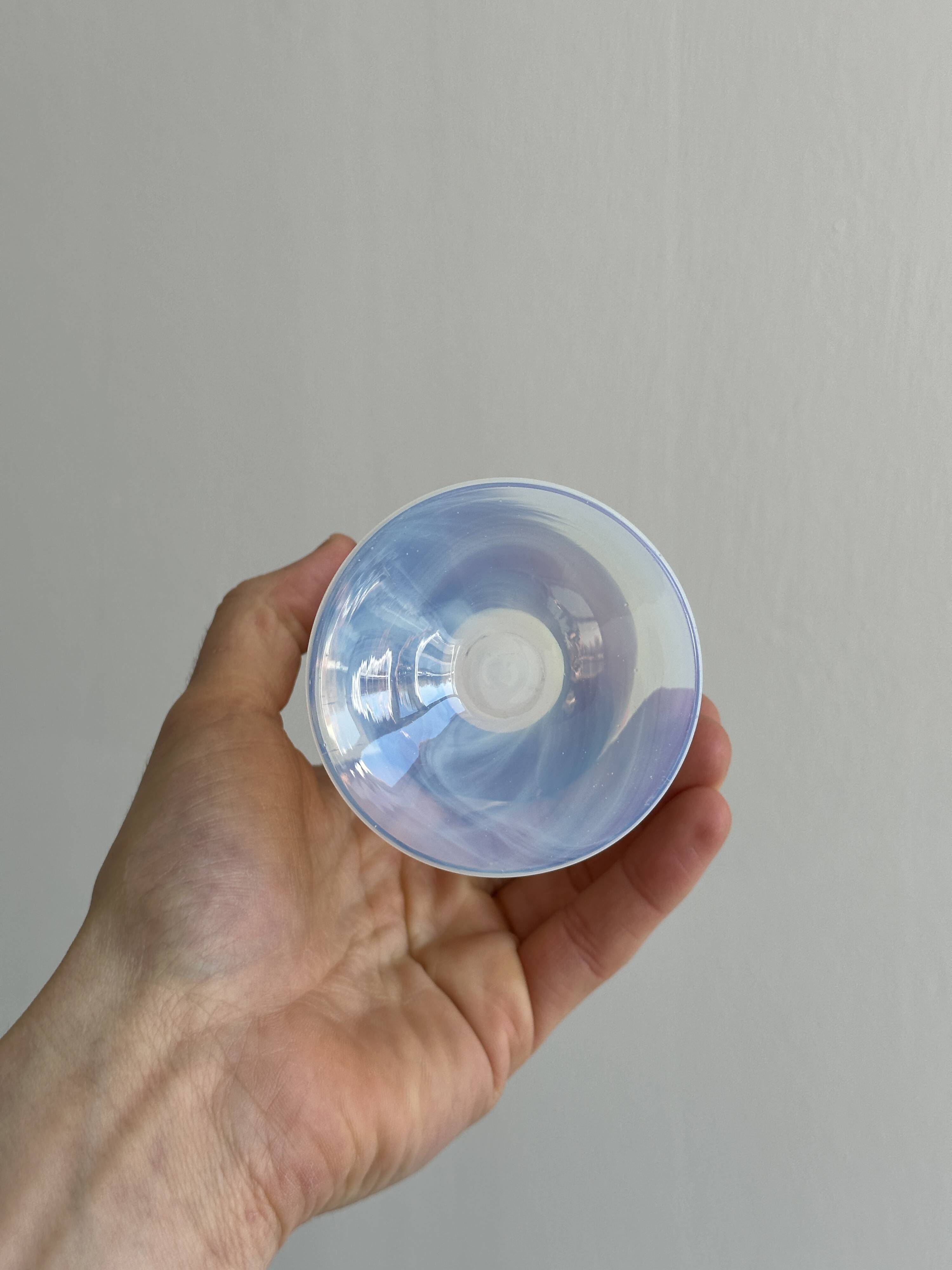 Glass soliflore vase