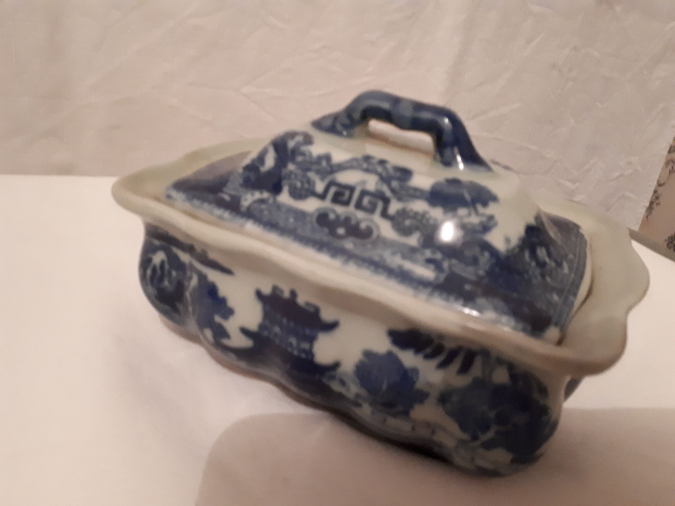 Victoria ware soap dish