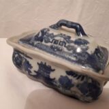 Victoria ware soap dish