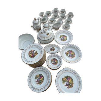 Service porcelaine fragonard de digoin 78pièces