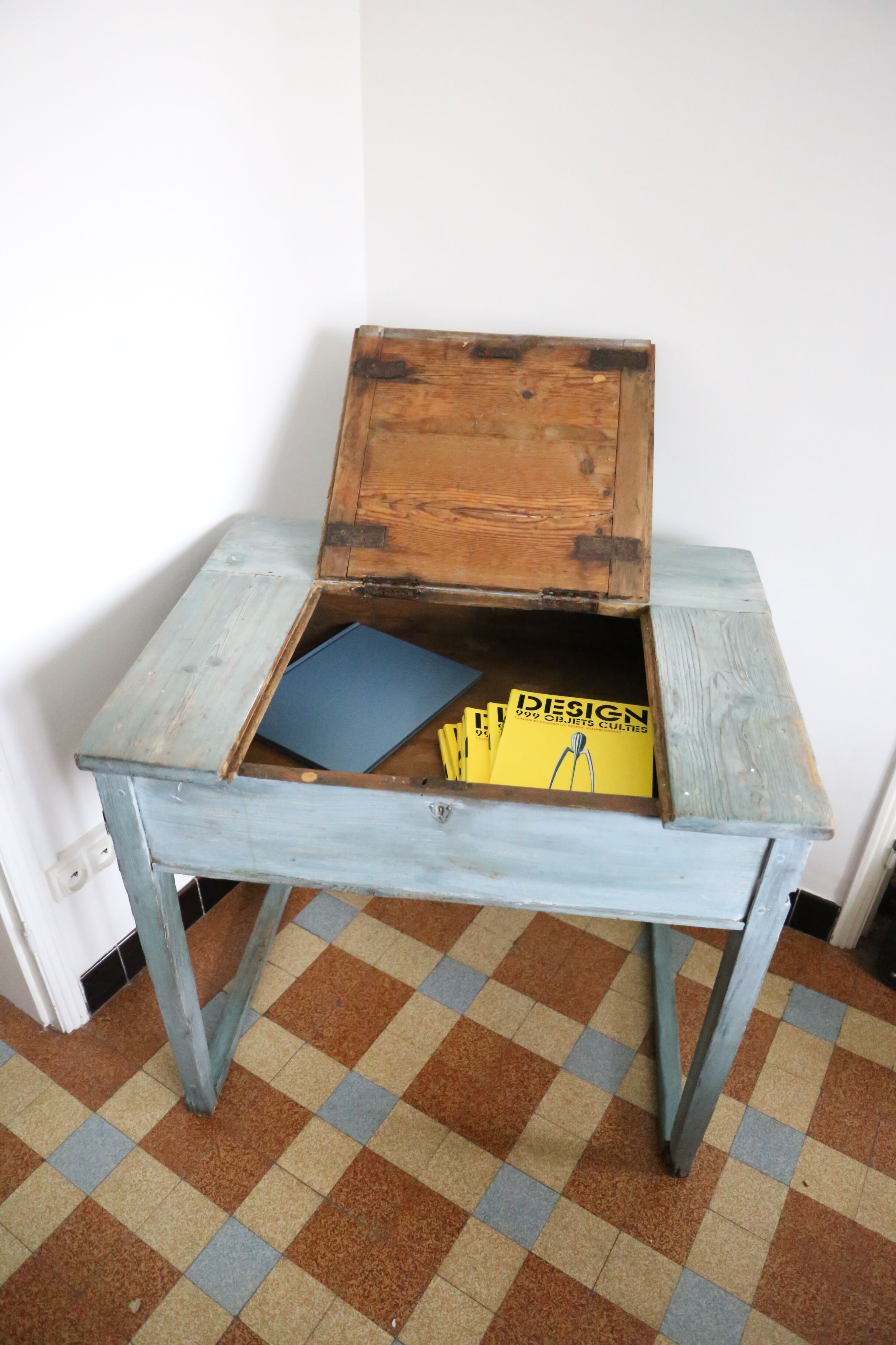 Old box desk, blue lasure