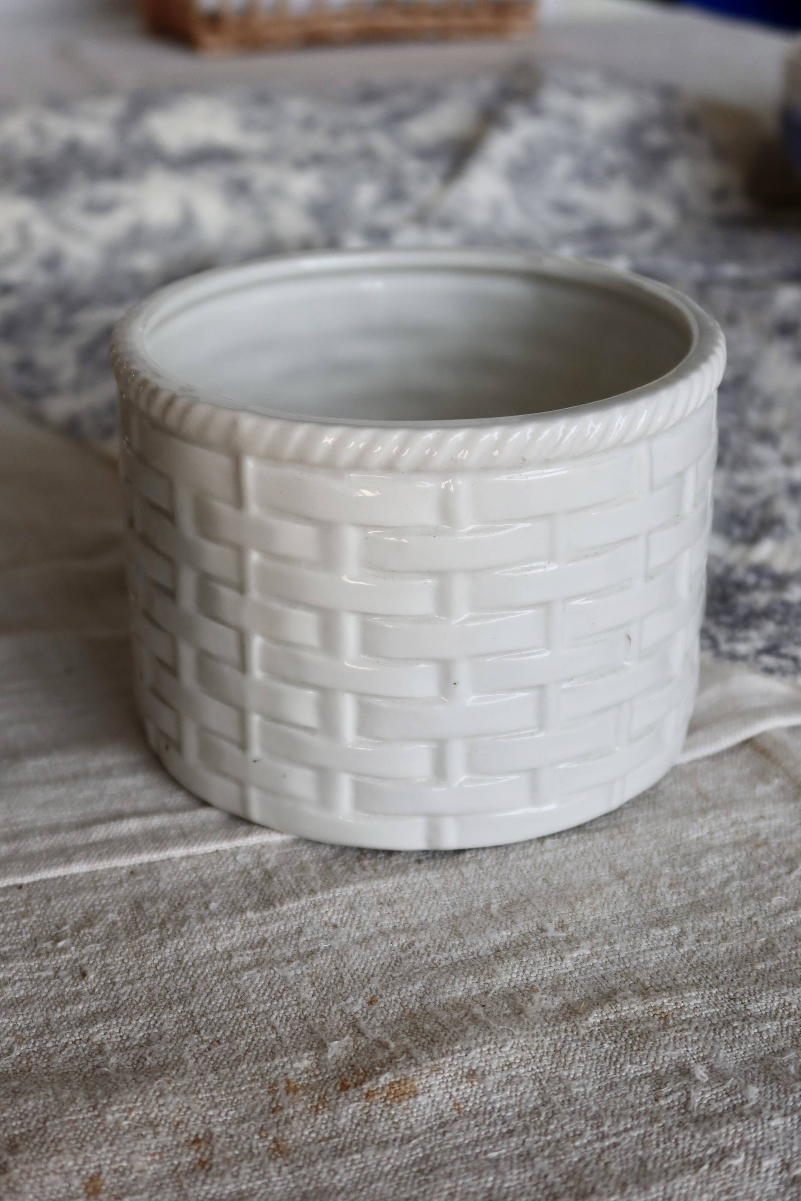 Vintage ceramic candy box with braided and slip