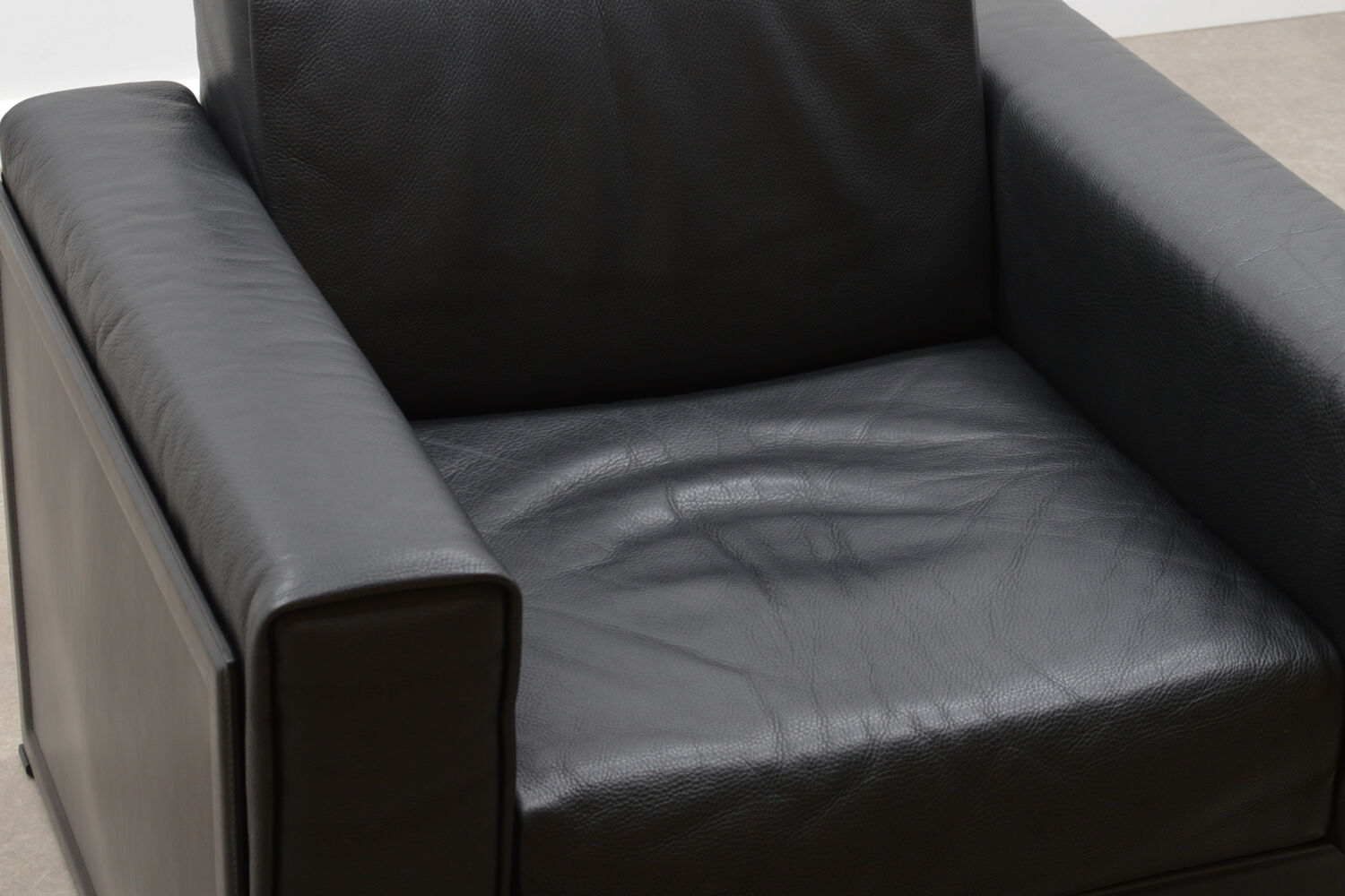 Korium KM 3/1 armchair by Tito Agnoli for Matteo Grassi, 80s Italy.