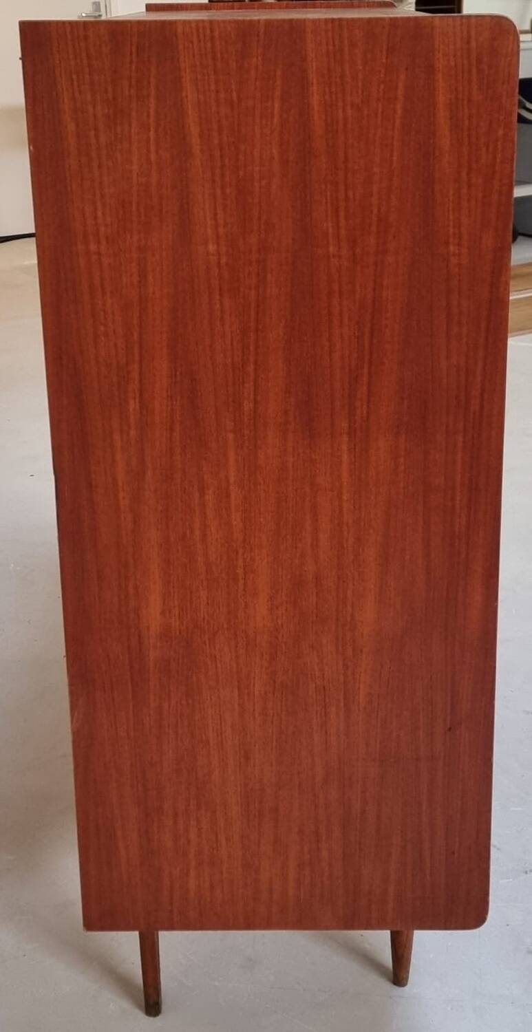 Armoire du milieu du siècle