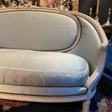 Louis XVI basket sofa from the 18th century