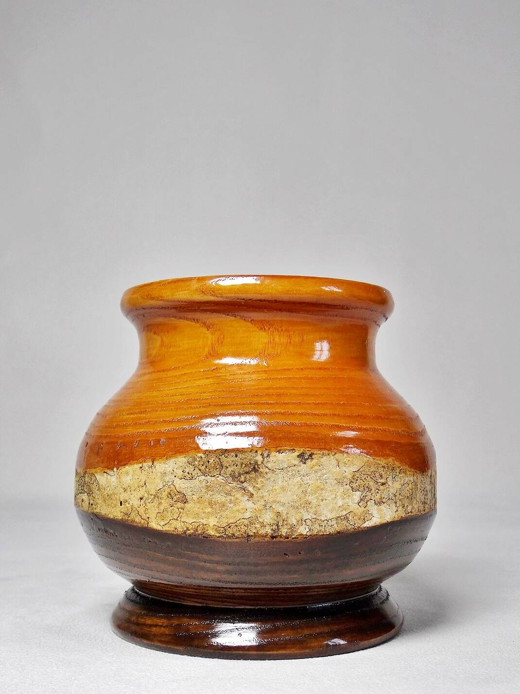 Small turned wooden vase, Brutalist, two-tone varnished with bark