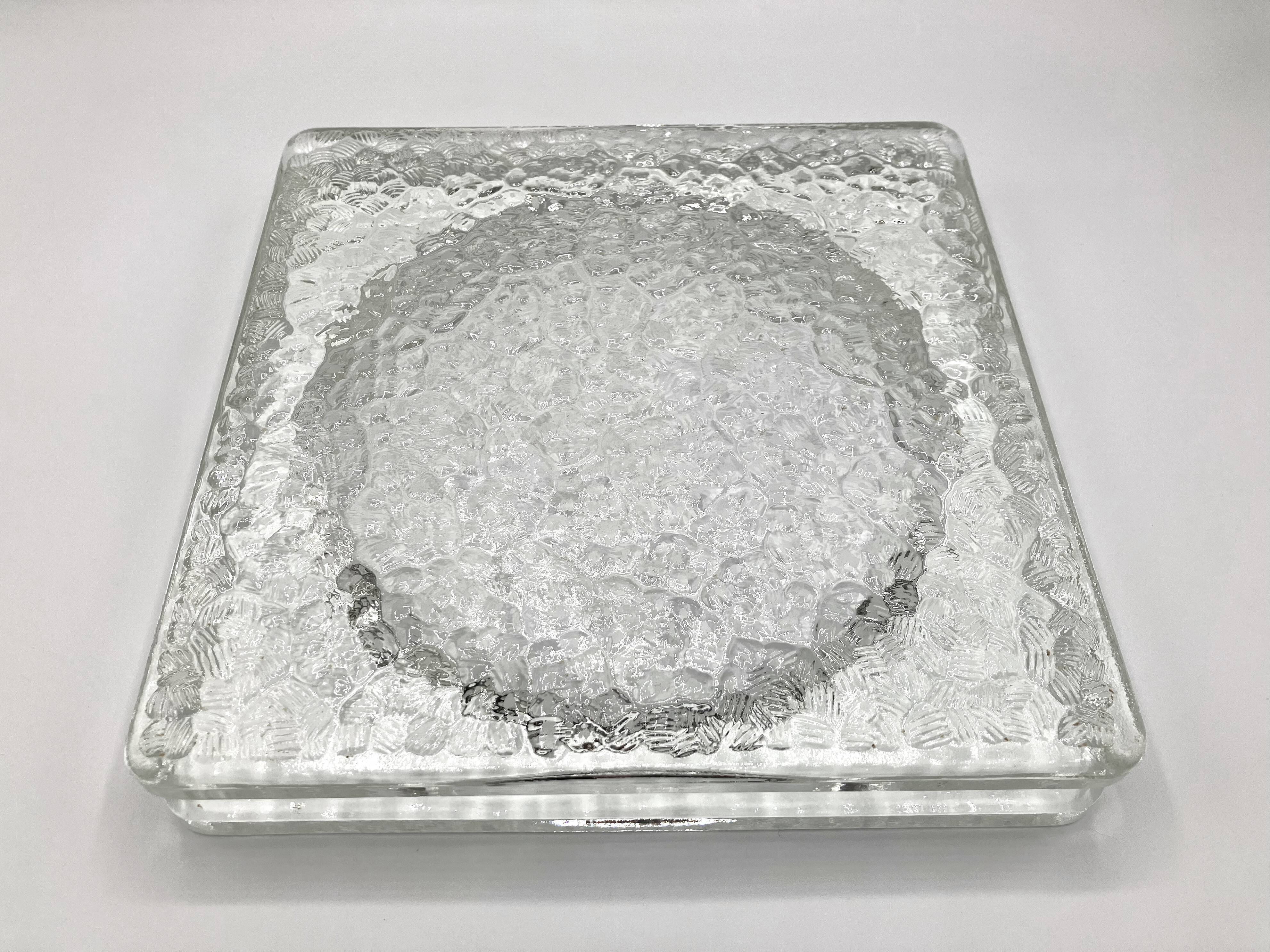 Brick/paving stone/tray • NEVADA • 1950 • molded glass