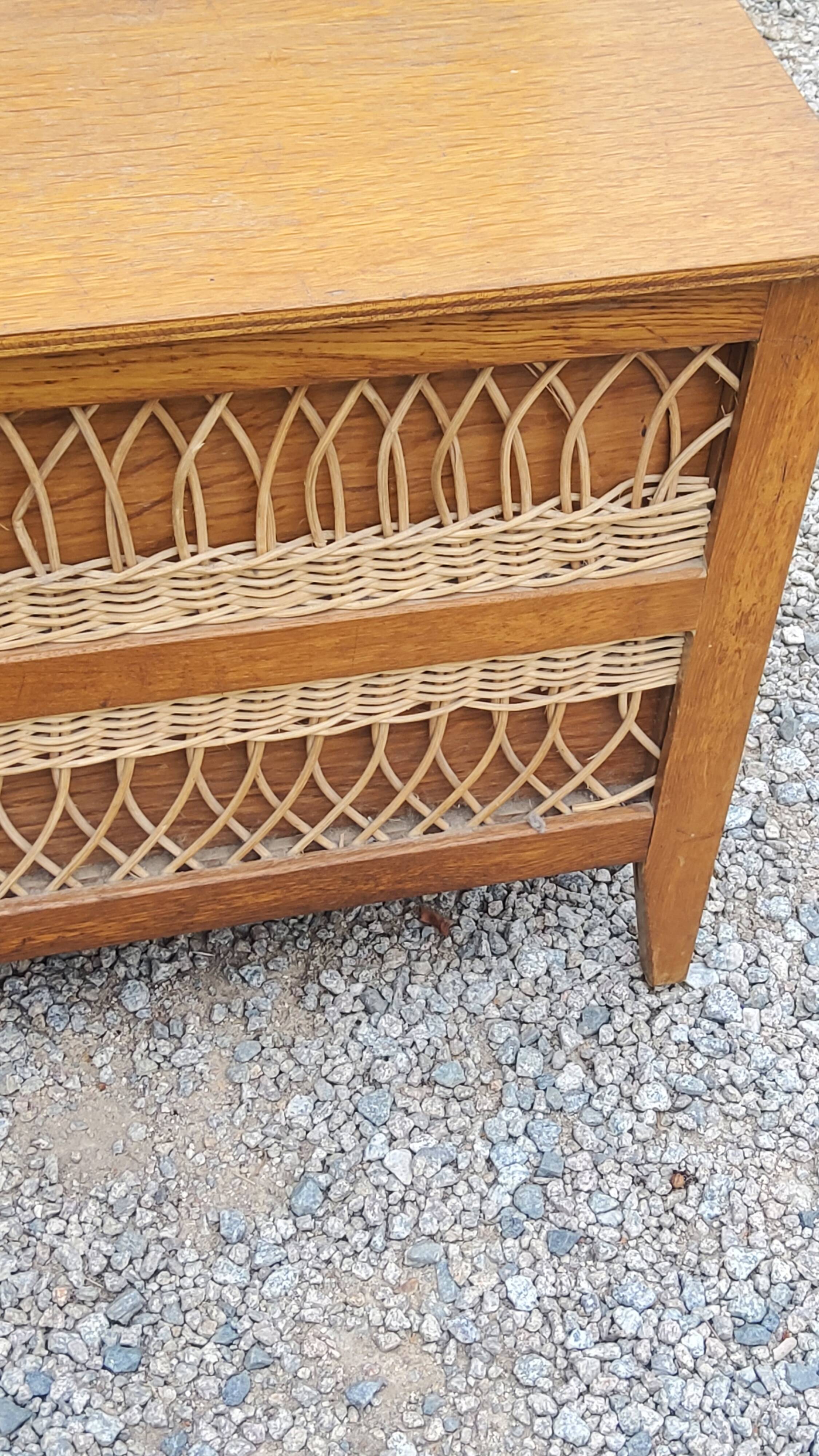 Vintage chest bench from the 50s in oak and rattan