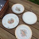 Vintage wicker pic-nic suitcase