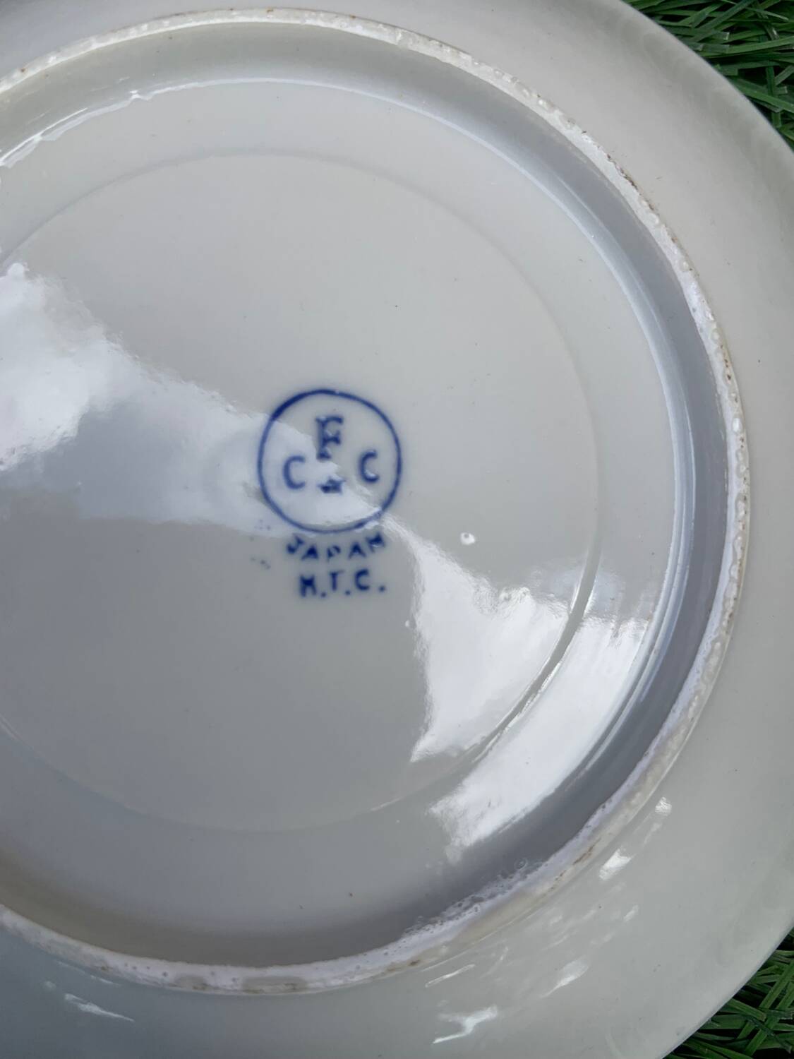 Cups in very fine CFC Japan porcelain