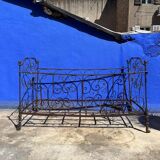 Banquette lit en fer forgé