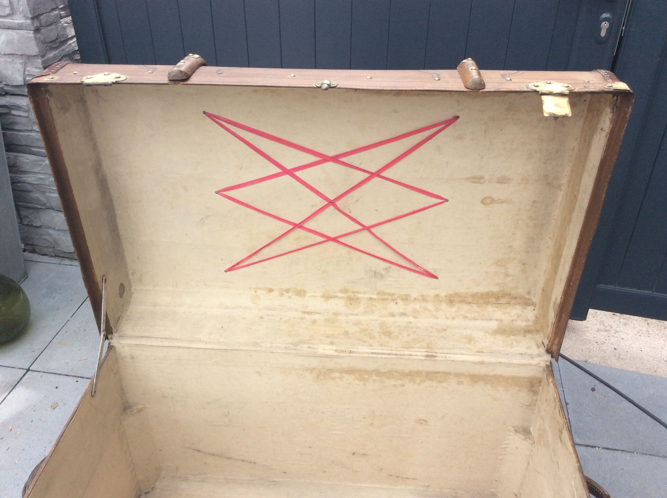 Luxury travel trunk 19 eme