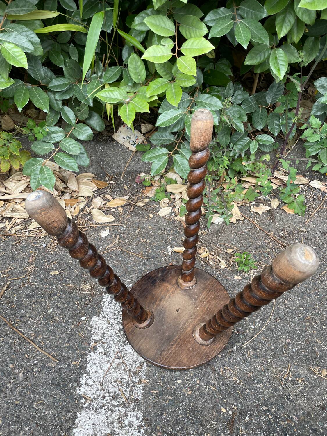 Tripod stool