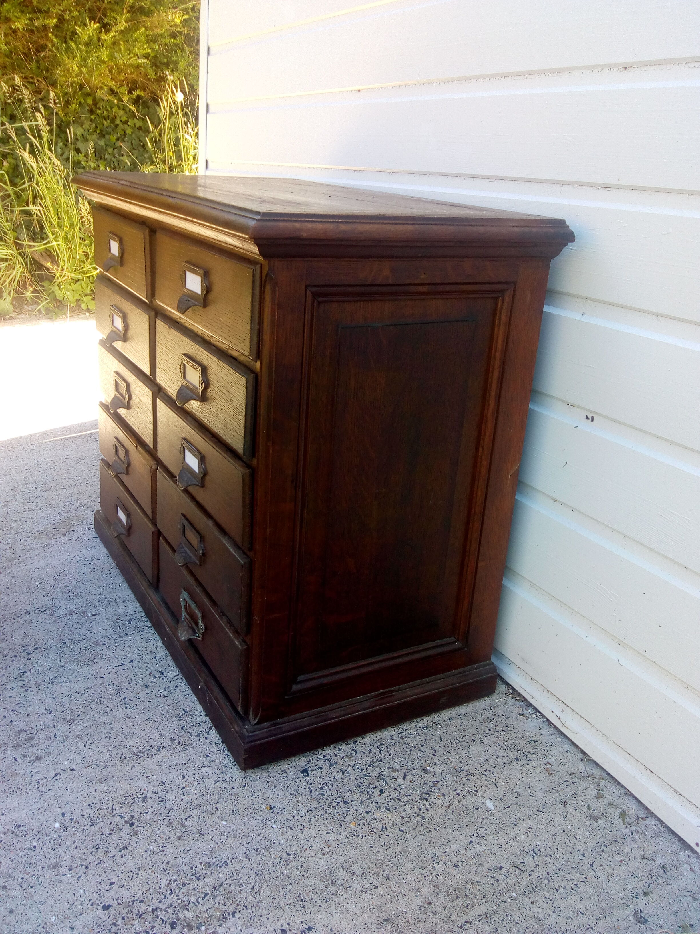 Beautiful furniture of craft a tiroirs