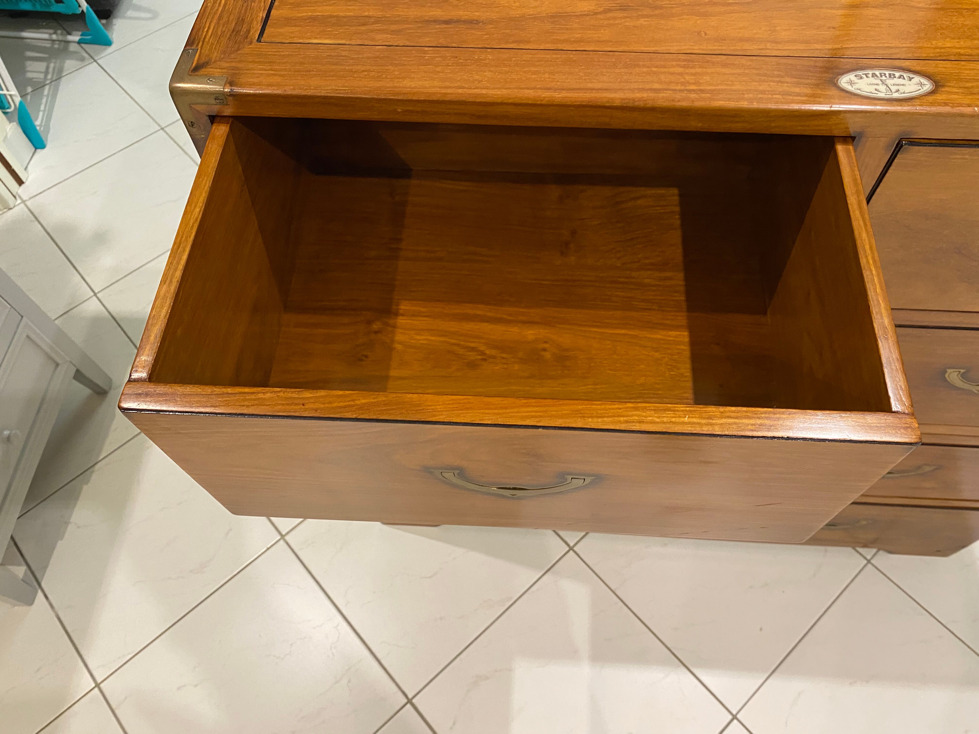 Dresser starbay Pamir