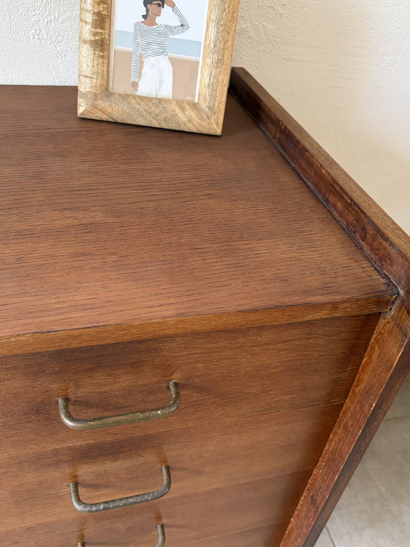 Vintage oak commode from the 1960s.