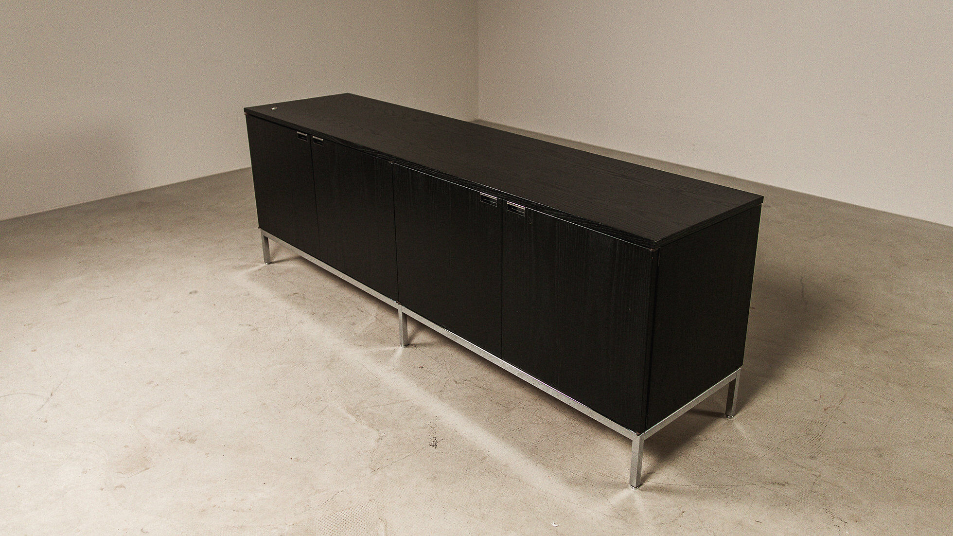Florence Knoll sideboard in black oak and chrome for Knoll International, 1960s