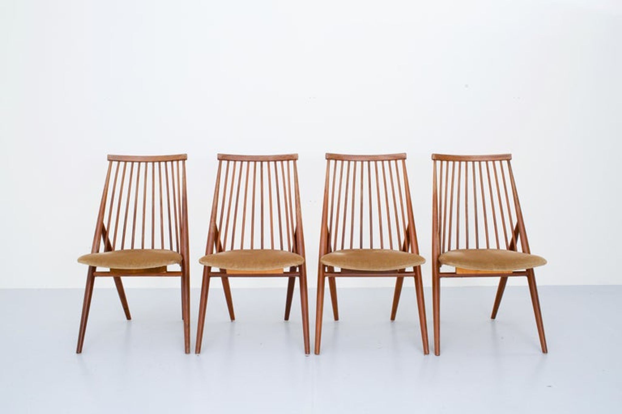 Set de 4 chaises ''Flamingo'' par Thea Leonard pour Nassjo Stolefrabrik, Suède, 1960