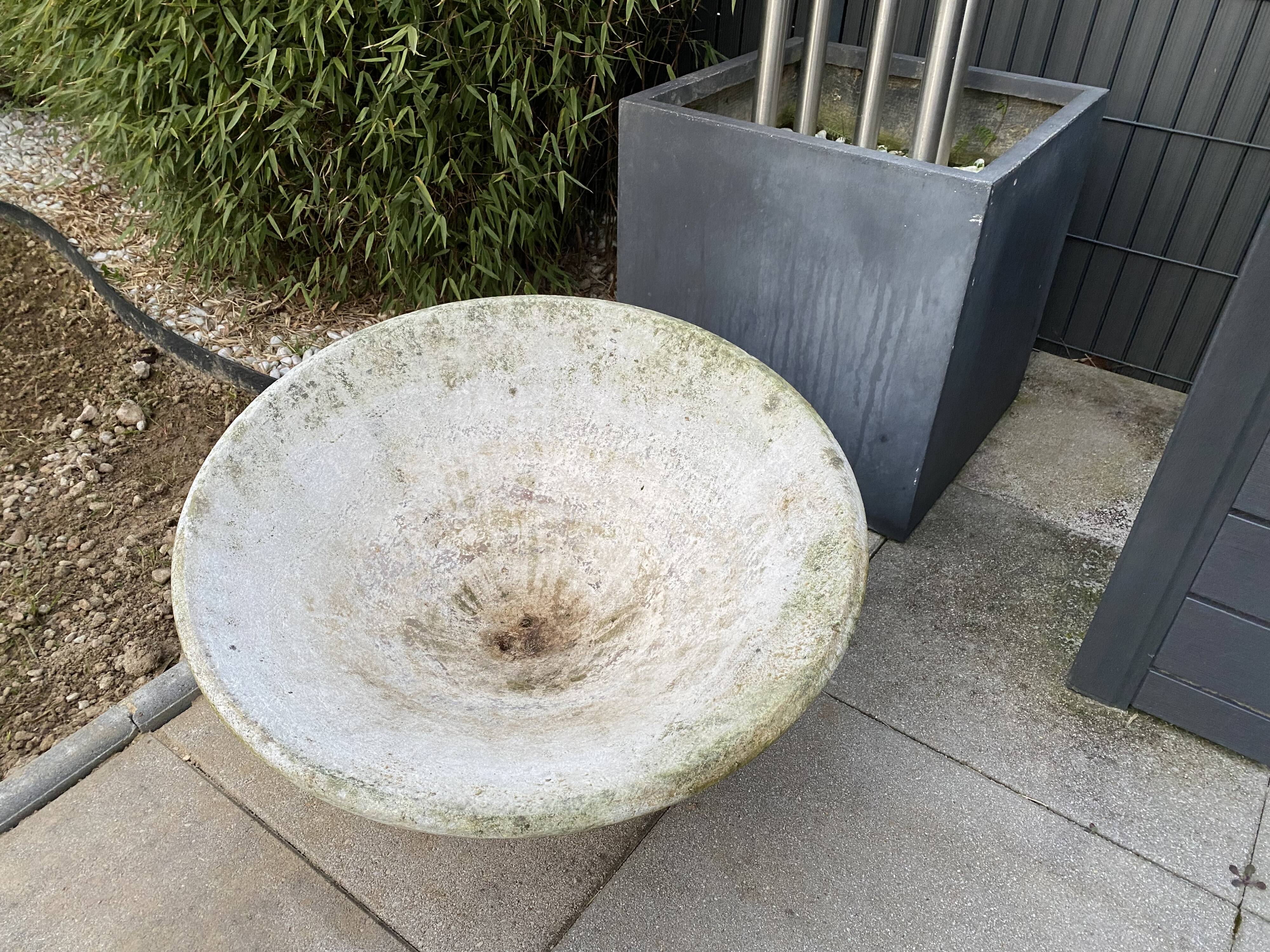 Diabolo slanted planter from the 70s