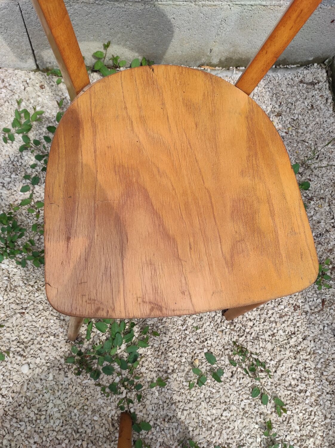 Lot 9 Baumann bistro chairs and Luterma bois bond