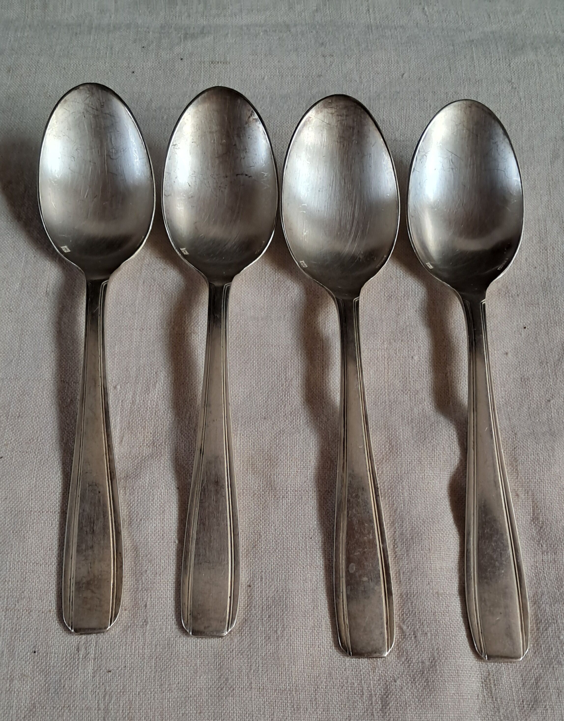 Set of 19 antique silver-plated cutlery by Ercuis - Art Deco style.