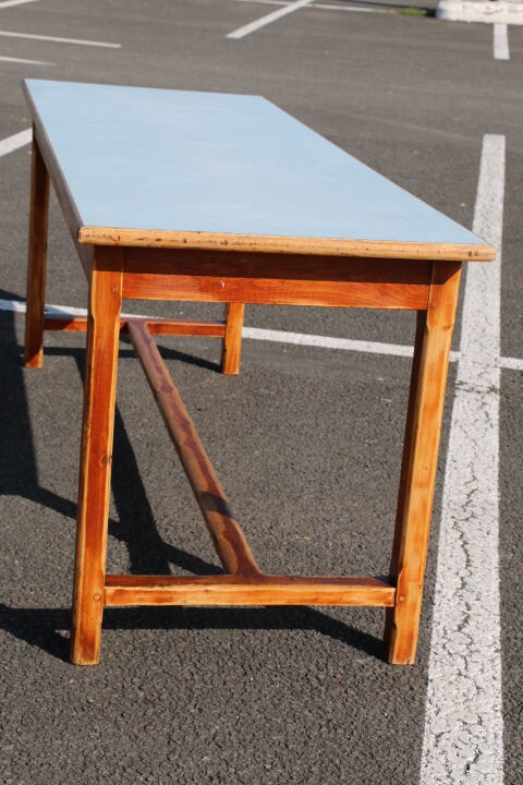 Table blue formica 10 people