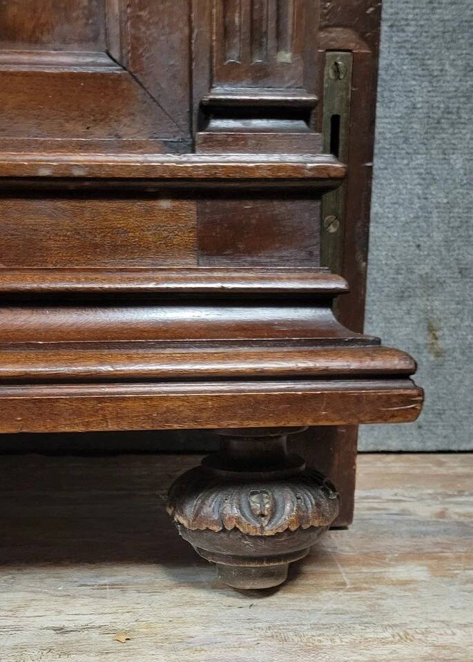 Very large Renaissance style center bed in carved walnut circa 1850