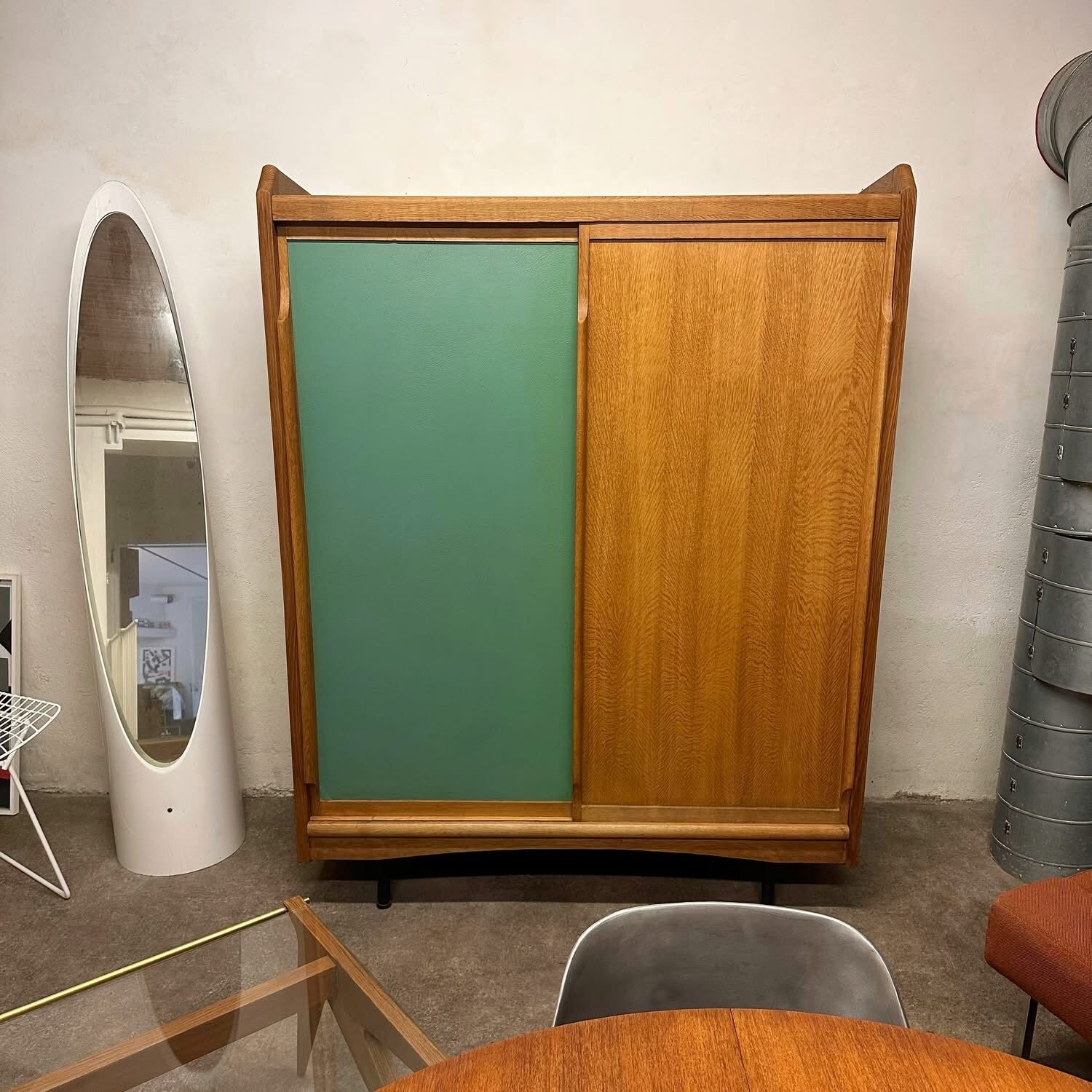 Armoire en chêne par Claude Vassal, circa 1950