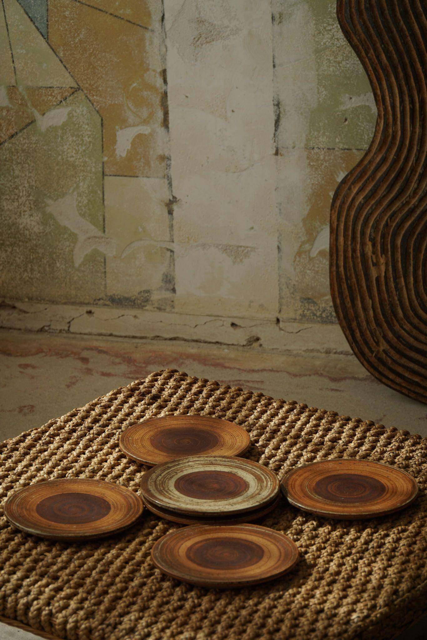 Tue Poulsen, Set of 6 ceramic plates in earthy colours, modern Danish design, 1960s