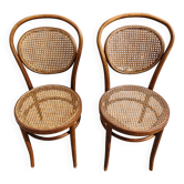 Paire de chaises en cannage et bois courbé par Mundus