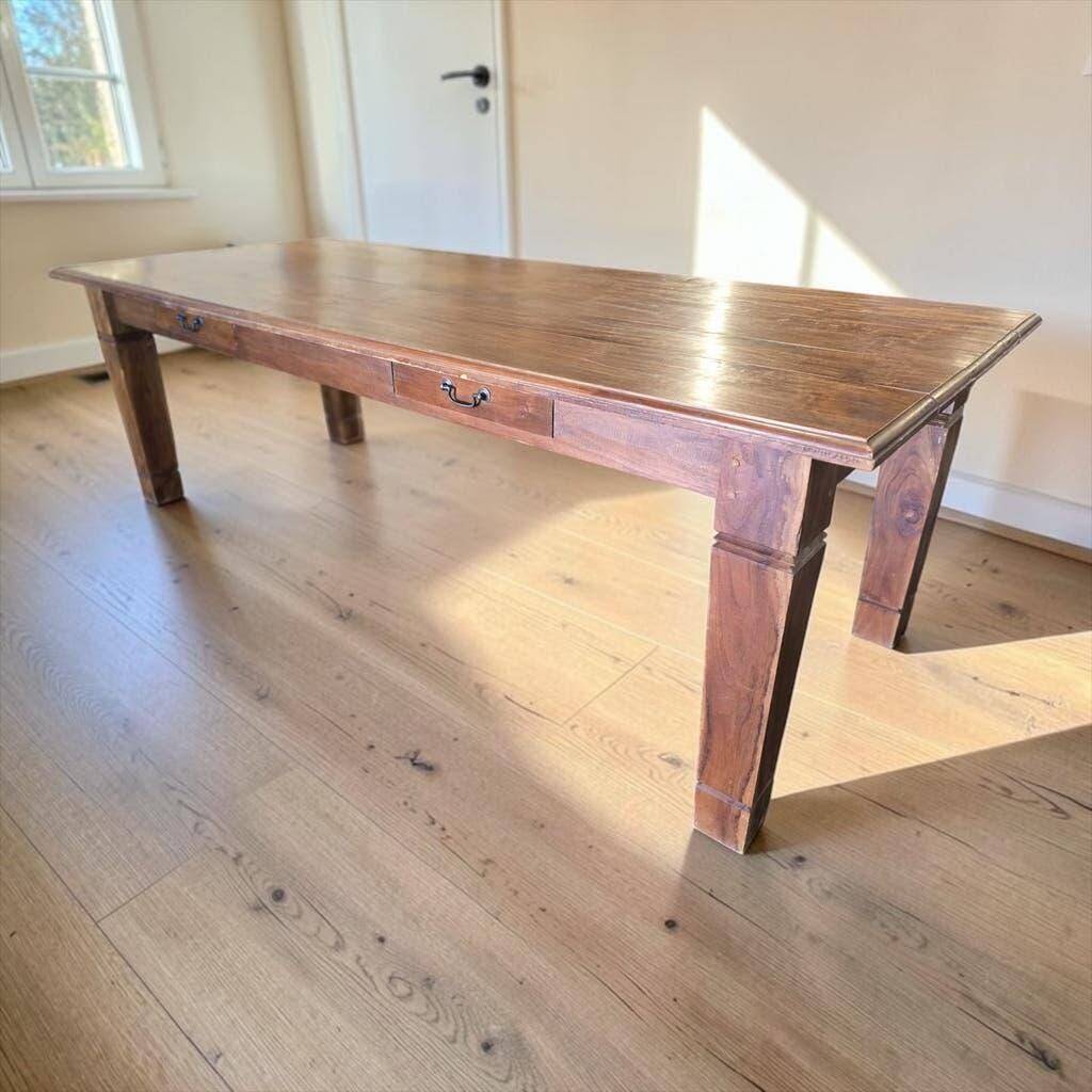 Vintage XL solid wood table