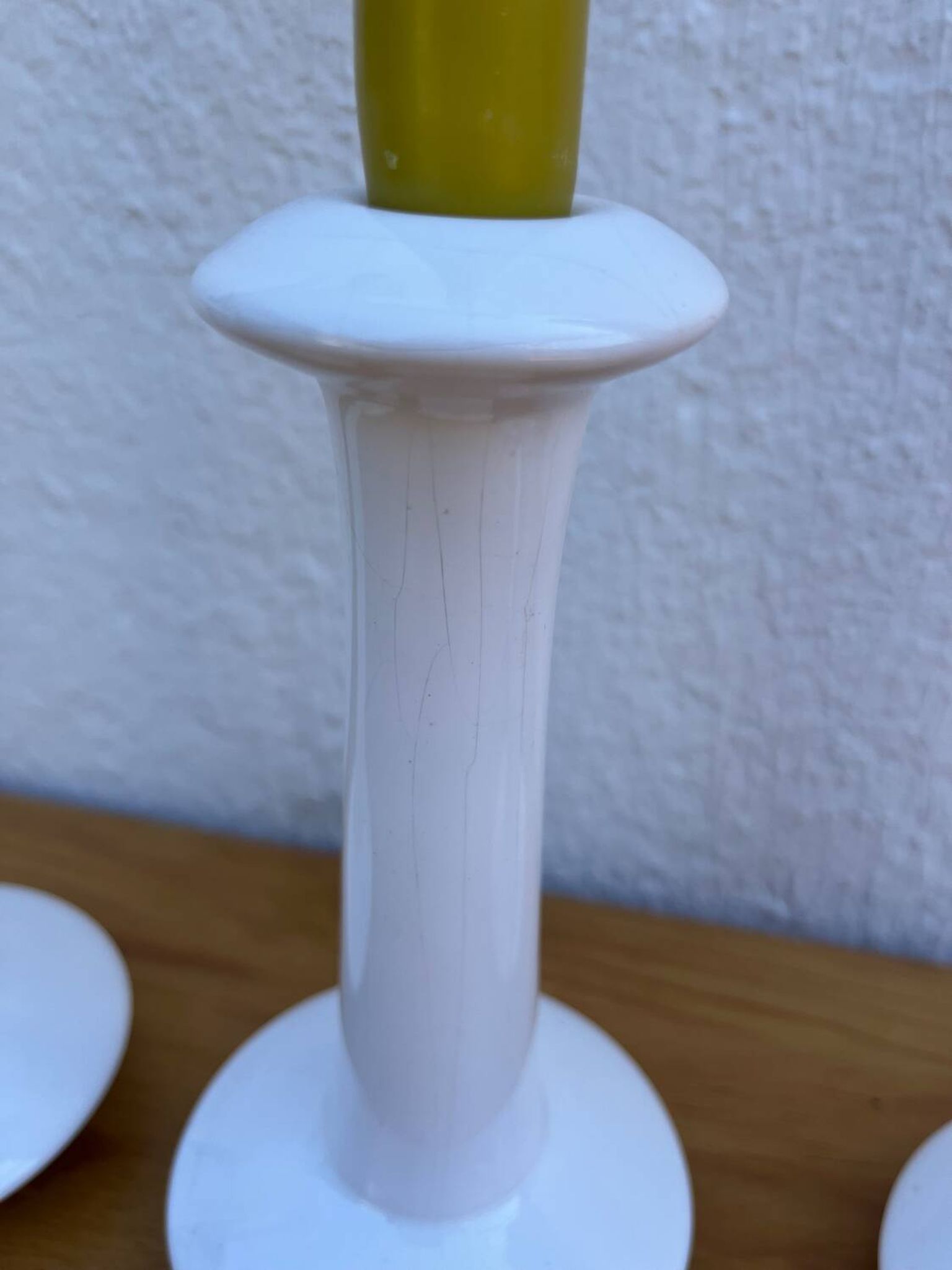 Set of 4 white ceramic candle holders